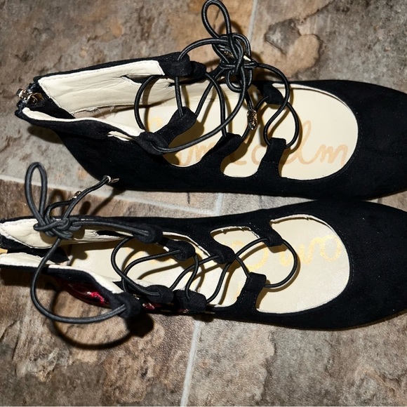 Sam Edelman Felicia Stella Embroidered Floral Black Lace Up Flats Size 5 - Picture 8 of 11